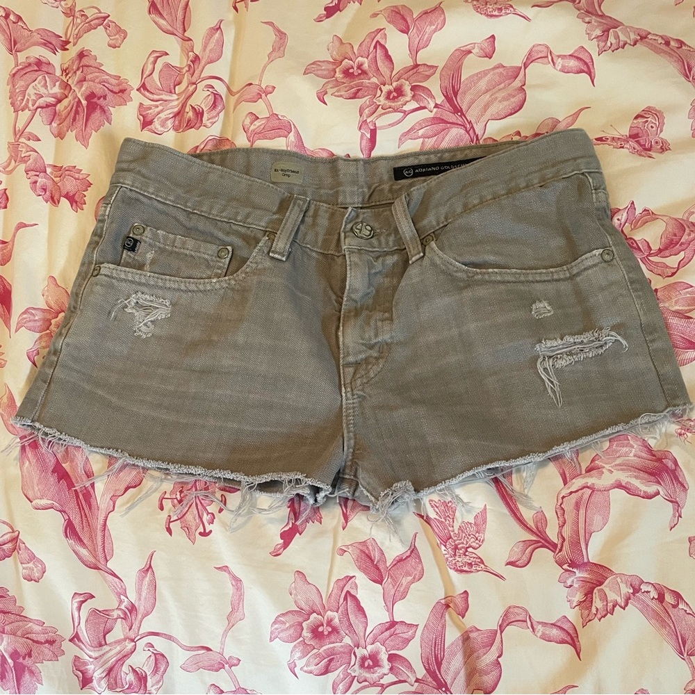 🏝️Big $10 Sale! AG Adriano Goldschmidt Ex-Boyfriend Jean Cut-Offs - Gray Denim - Picture 2 of 7